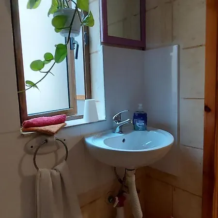 Happy & Healthy Gozo, Self-check-in Bed & Breakfast