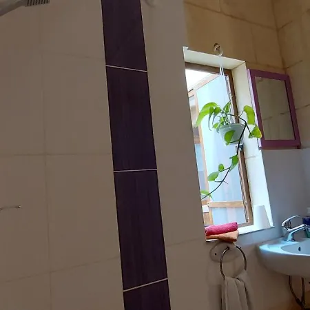 Bed & Breakfast Happy & Healthy Gozo, Self-check-in Victoria