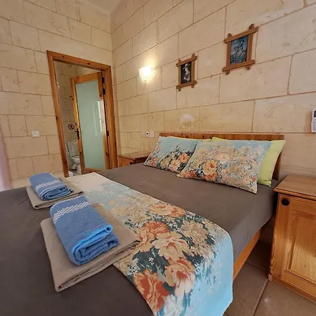 Happy & Healthy Gozo, Self-check-in Bed & Breakfast