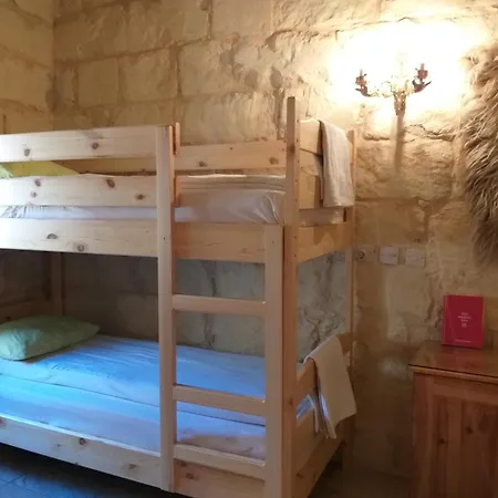 Bed & Breakfast Happy & Healthy Gozo, Self-check-in Victoria