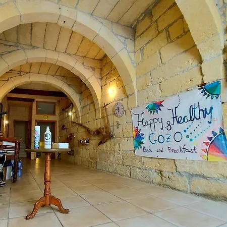 Happy&healthy Gozo, Self-check-in House Frühstückspension Victoria