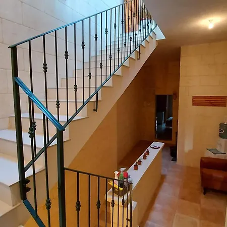 Nocleg ze śniadaniem Happy & Healthy Gozo, Self-check-in *