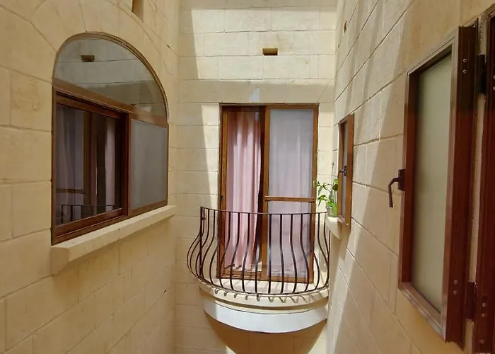 Happy And Healthy Gozo, Self-check-in House Bed & Breakfast